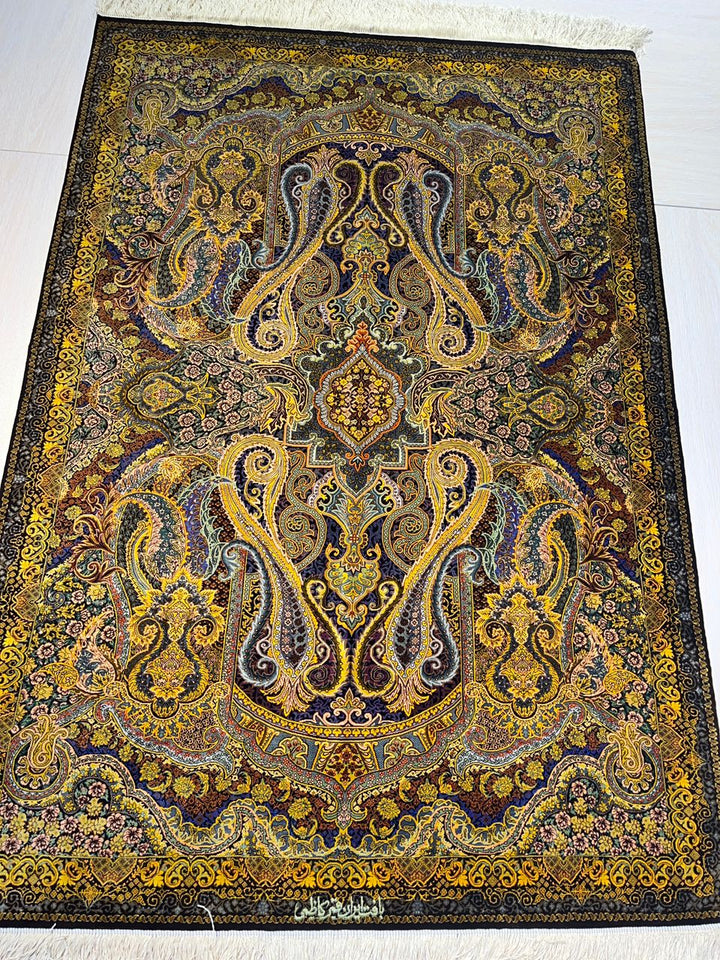 高級ペルシャ絨毯クム産シルク100%  カズミ工房 158×110cm(FN-10015)