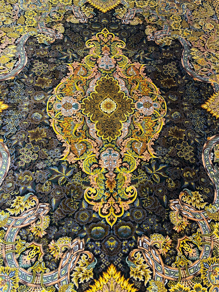 高級ペルシャ絨毯クム産シルク100%  カズミ工房 152×107cm(FN-10018)