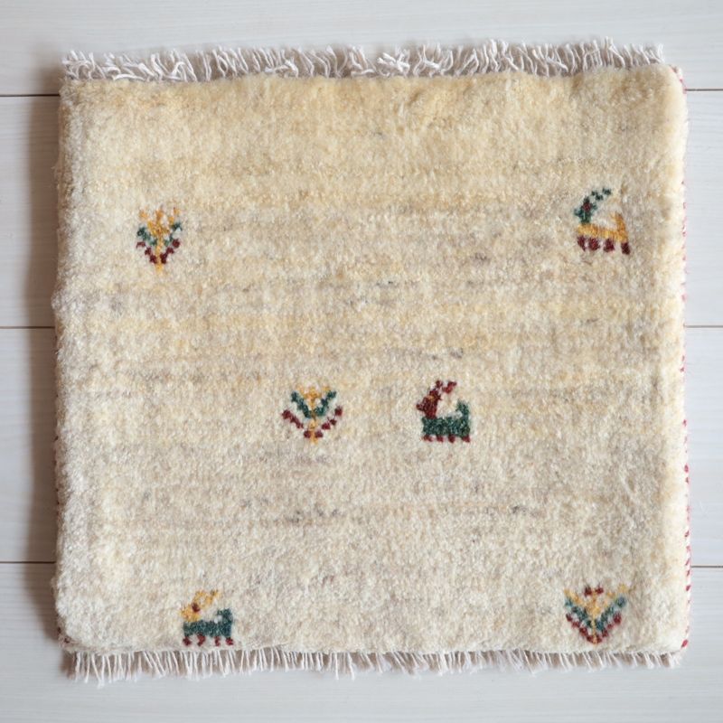 ギャッベ　35×32 厚地 ギャッベ (ラティーフ) 36×40cm（BP-13087） – ギャッベ＆ペルシャ絨毯