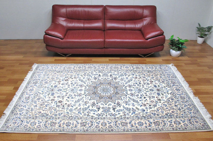 高級ペルシャ絨毯ナイン産ハビビアン工房 237×151cm(FL-72-6)
