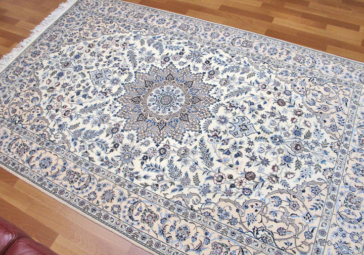 高級ペルシャ絨毯ナイン産ハビビアン工房 237×151cm(FL-72-6)