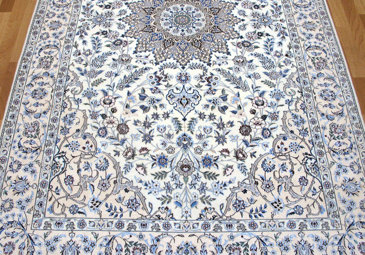 高級ペルシャ絨毯ナイン産ハビビアン工房 237×151cm(FL-72-6)
