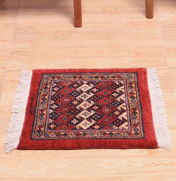 ペルシャ絨毯(イラン産)ビジャー 46×41cm(FS-70030)