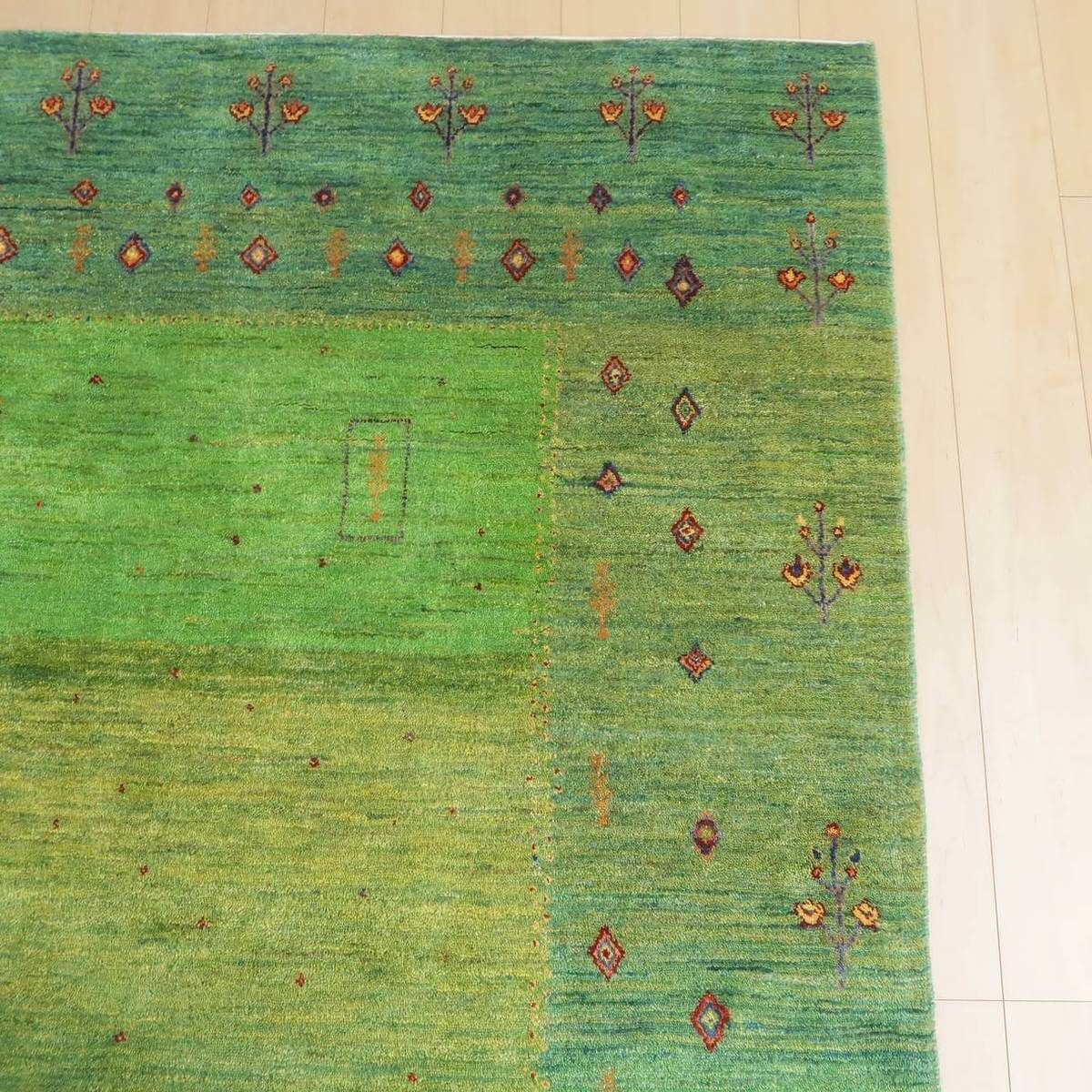 プレミアムギャッベ/ホシナマイ(ルリバフ) 255×162cm(HX-35241)