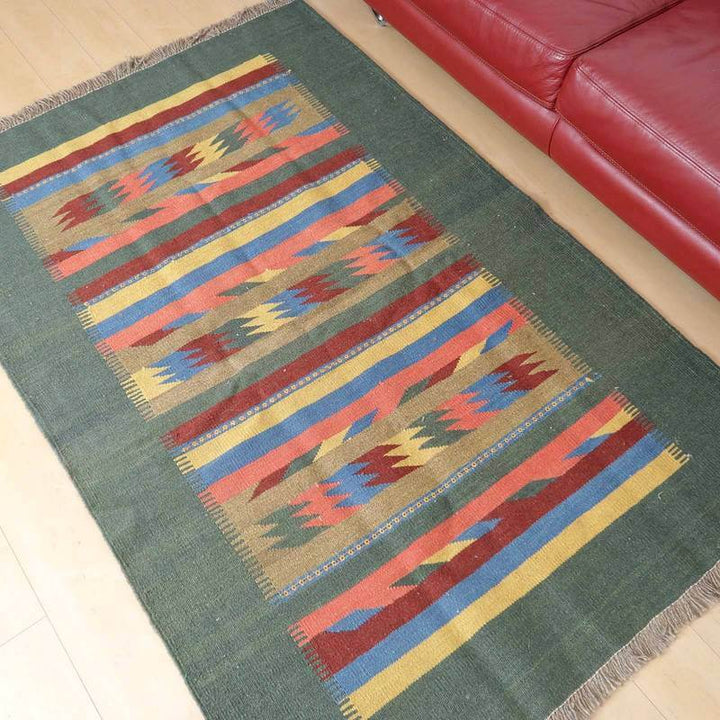 キリム・シラーズ/カシュガイ 186×124cm(KL-408)