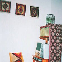 似て非なるもの、と言う感じ／2003-10-30 - ギャッベ（ギャベ）＆ペルシャ絨毯の店オリエンタルムーン【公式】