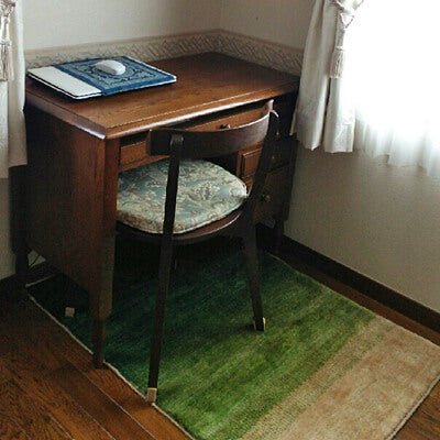 実物のほうが、発色といい厚みといい とても素晴らしいです。それも、お安くて感謝しています、ありがとうございました。／2016-02-04 - ギャッベ（ギャベ）＆ペルシャ絨毯の店オリエンタルムーン【公式】