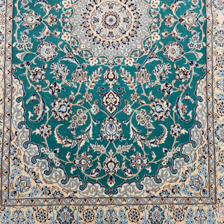 ペルシャ絨毯　ナイン産　9ラ　メダリオン柄　209×132cm（FL-13277）