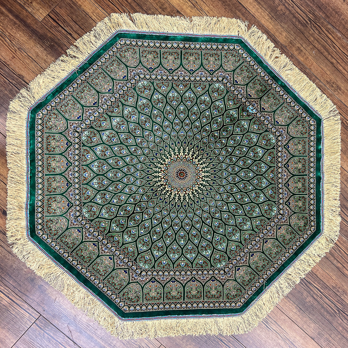 高級ペルシャ絨毯クム、シルク100％ 100×99cm（FS-13183） – ギャッベ