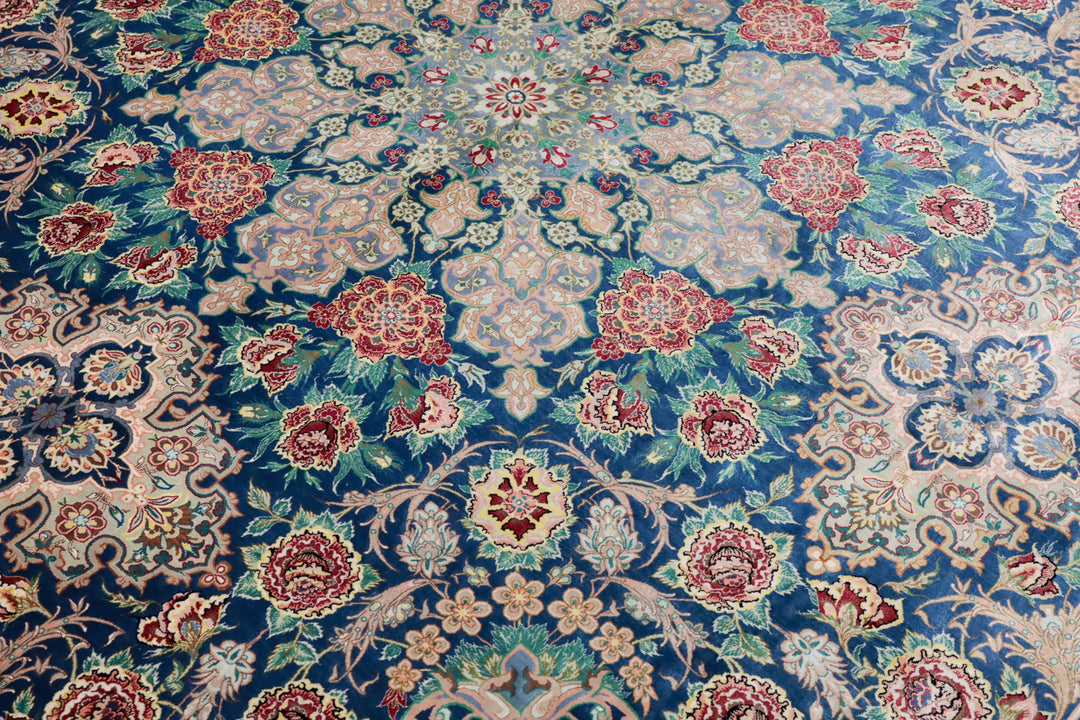 最高級ペルシャ絨毯クム、シルク100％ 245×242cm（FX-13186）