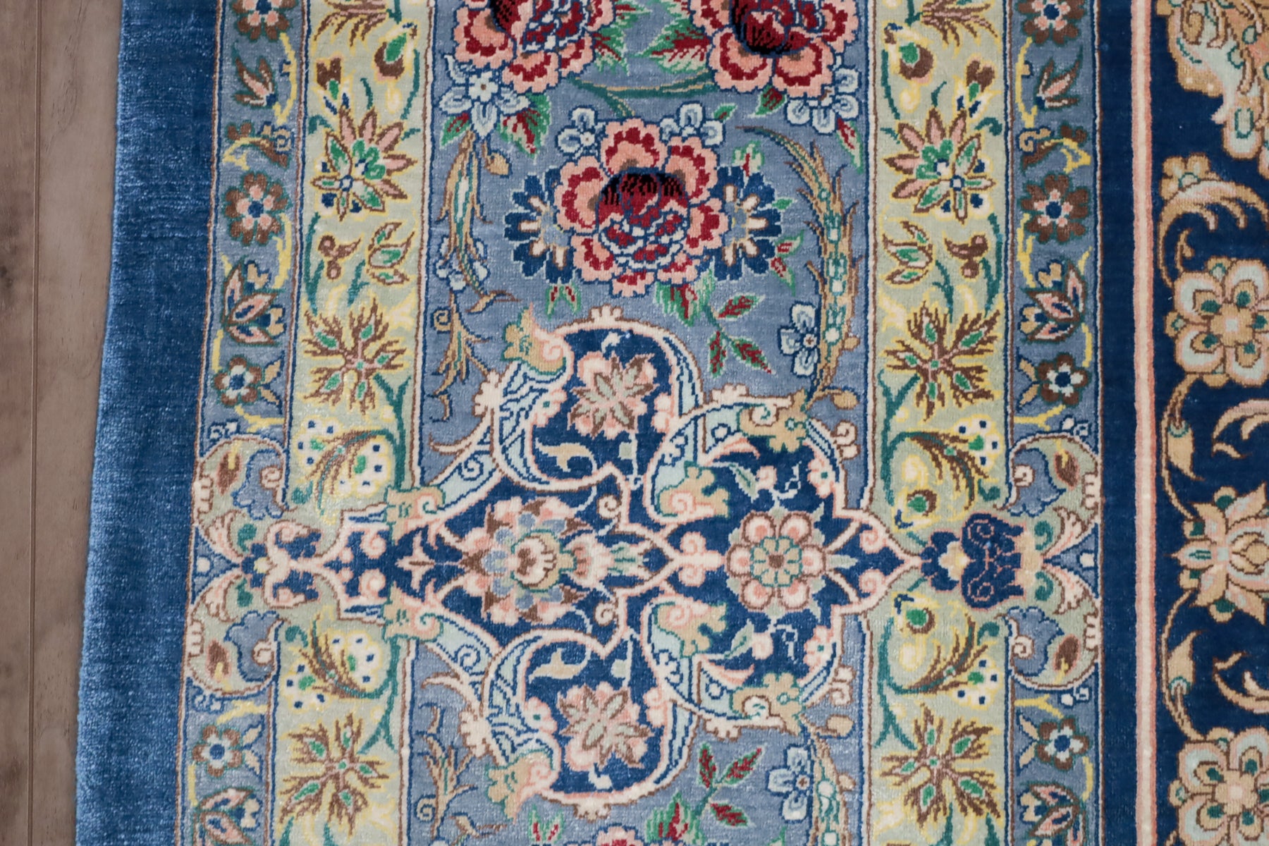 最高級ペルシャ絨毯クム、シルク100％ 245×242cm（FX-13186