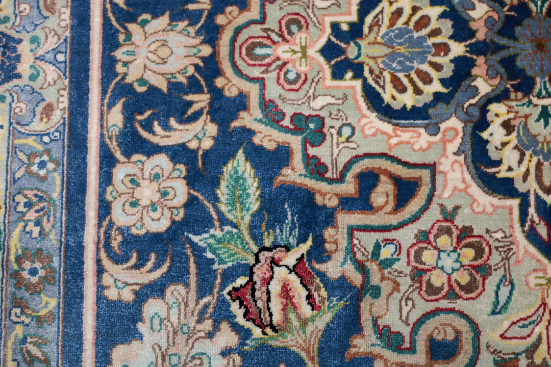 最高級ペルシャ絨毯クム、シルク100％ 245×242cm（FX-13186）