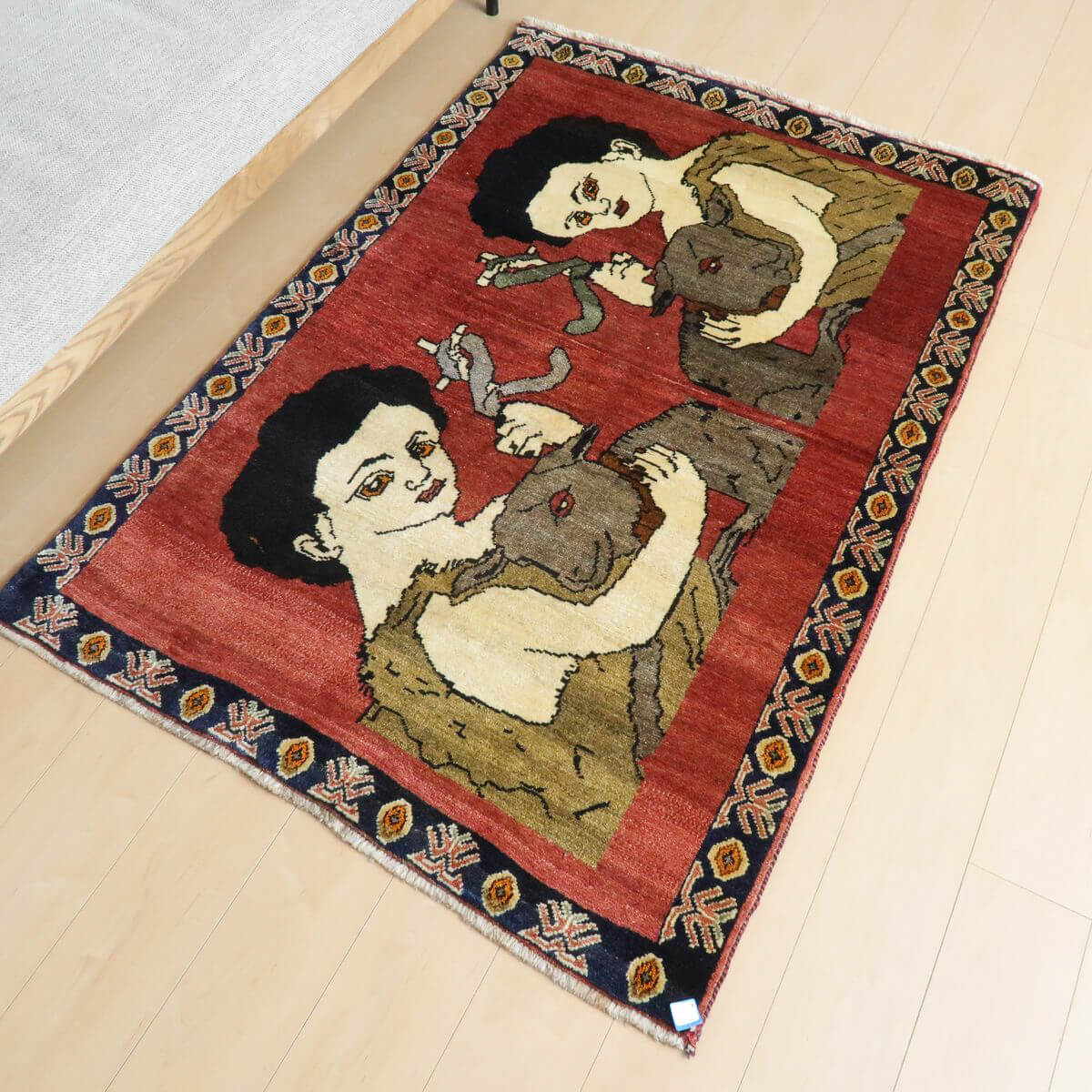 イラン　カシュガイ　ホルジン ギャッベ／オールド カシュガイ 158×107cm（AM-4147