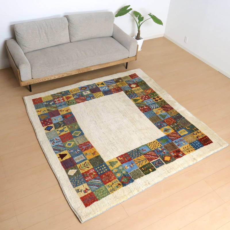 【セミオーダー受付中】  サイズ変更OK　カラー変更OK イラン　シラーズ産　ギャッベ 　（bl-10301）