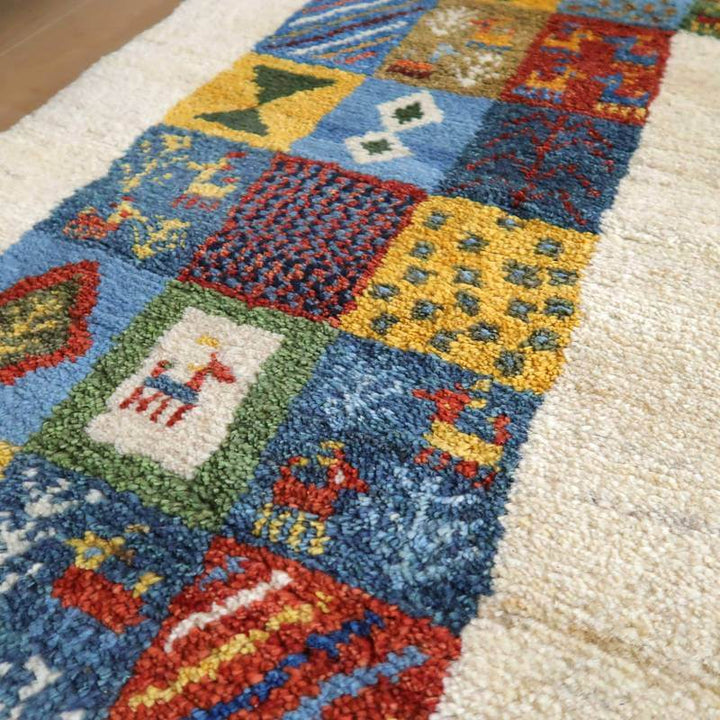 【セミオーダー受付中】  サイズ変更OK　カラー変更OK イラン　シラーズ産　ギャッベ 　（bl-10301）