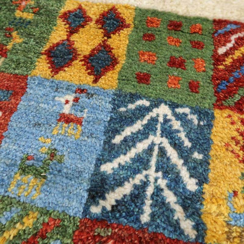 【セミオーダー受付中】  サイズ変更OK　カラー変更OK イラン　シラーズ産　ギャッベ 　（bl-10301）