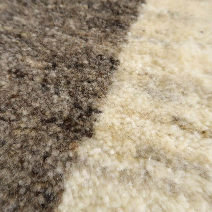 【セミオーダー受付中】  サイズ変更OK　カラー変更OK イラン　シラーズ産　ギャッベ 　（bl-10368）