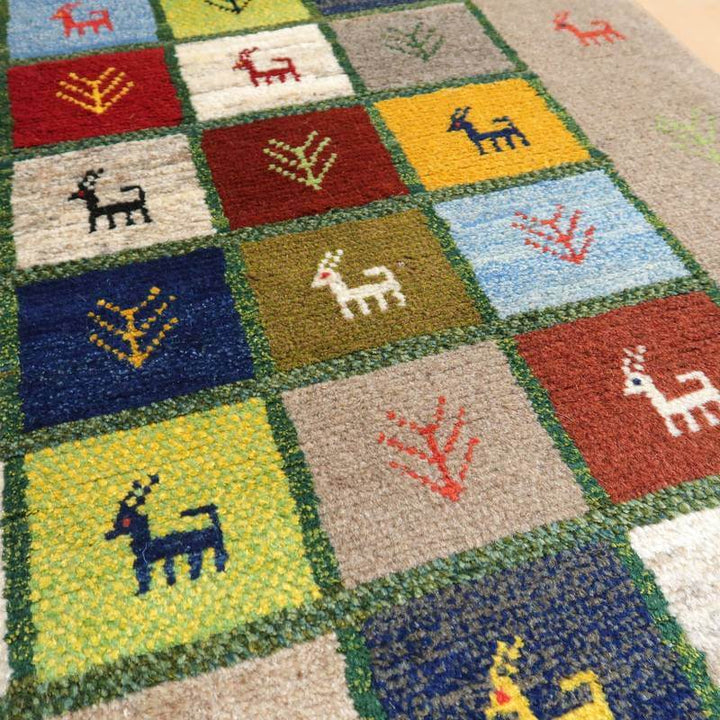 【セミオーダー受付中】  サイズ変更OK　カラー変更OK イラン　シラーズ産　ギャッベ 　（bl-10388）