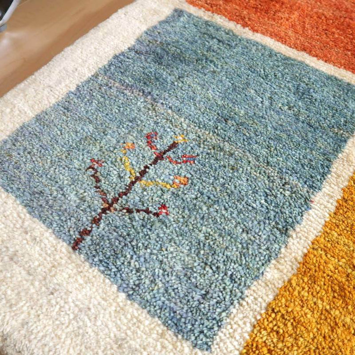 【セミオーダー受付中】  サイズ変更OK　カラー変更OK イラン　シラーズ産　ギャッベ 　（bl-10410）