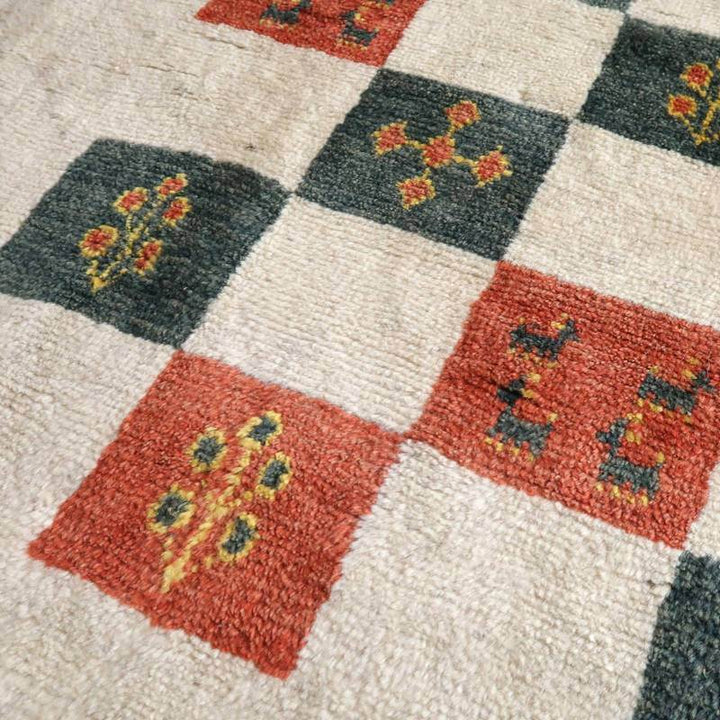 【セミオーダー受付中】  サイズ変更OK　カラー変更OK イラン　シラーズ産　ギャッベ 　（bl-10416）