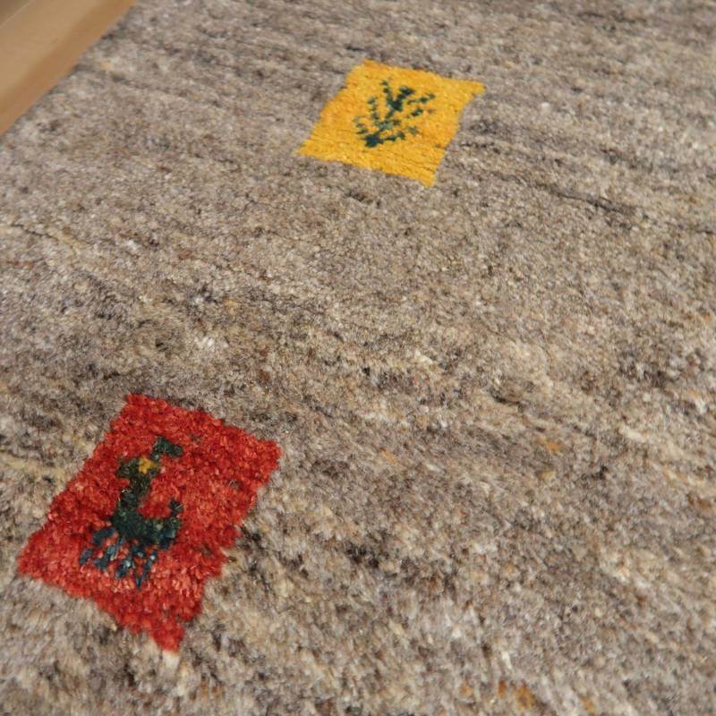 【セミオーダー受付中】  サイズ変更OK　カラー変更OK イラン　シラーズ産　ギャッベ 　（bl-10438）