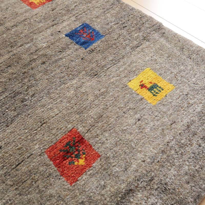 【セミオーダー受付中】  サイズ変更OK　カラー変更OK イラン　シラーズ産　ギャッベ 　（bl-10438）