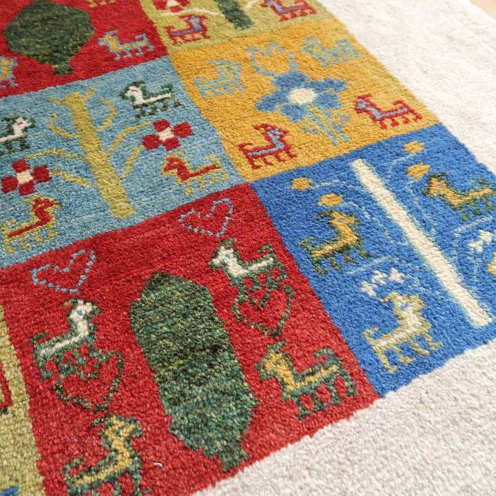 【セミオーダー受付中】  サイズ変更OK　カラー変更OK イラン　シラーズ産　ギャッベ 　（bl-10443）