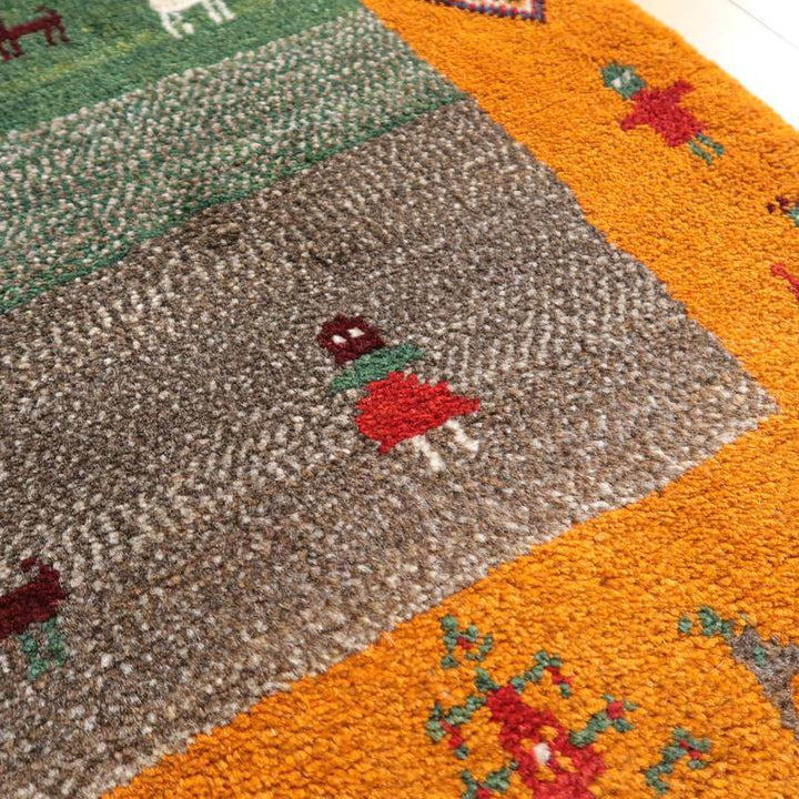 【セミオーダー受付中】  サイズ変更OK　カラー変更OK イラン　シラーズ産　ギャッベ 　（bl-10444）