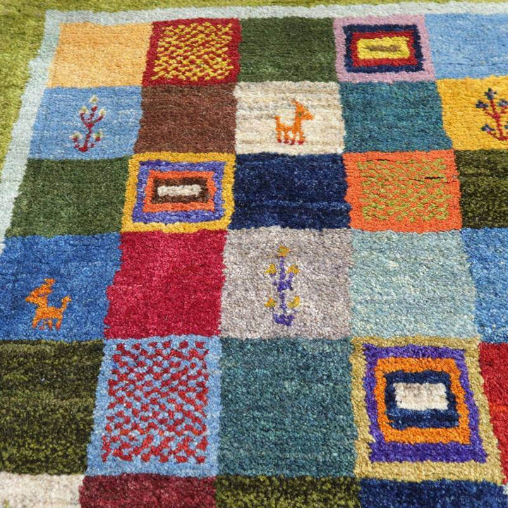 【セミオーダー受付中】  サイズ変更OK　カラー変更OK イラン　シラーズ産　ギャッベ 　（bl-10500）