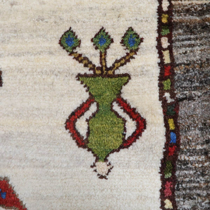 【セミオーダー受付中】  サイズ変更OK　カラー変更OK イラン　シラーズ産　ギャッベ 　（bl-11329）