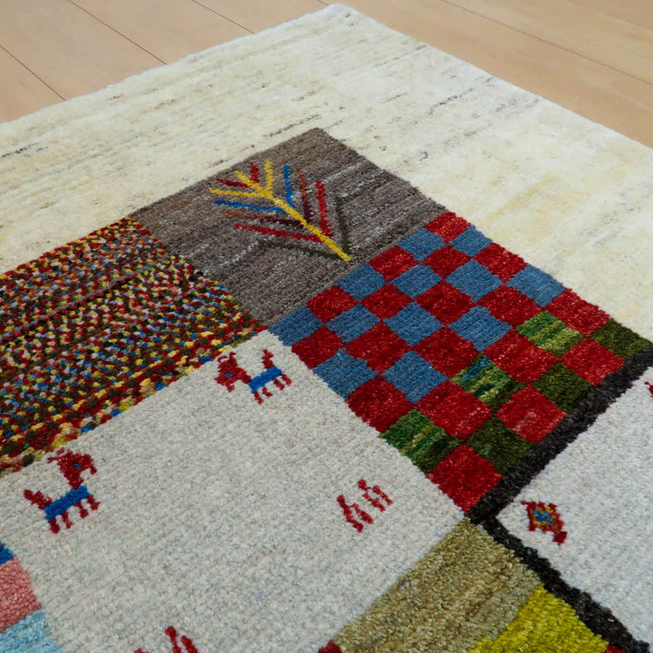 【セミオーダー受付中】  サイズ変更OK　カラー変更OK イラン　シラーズ産　ギャッベ 　（bl-11338）