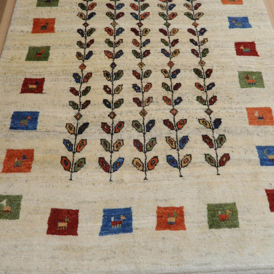 【セミオーダー受付中】  サイズ変更OK　カラー変更OK イラン　シラーズ産　ギャッベ 　（bl-11355）