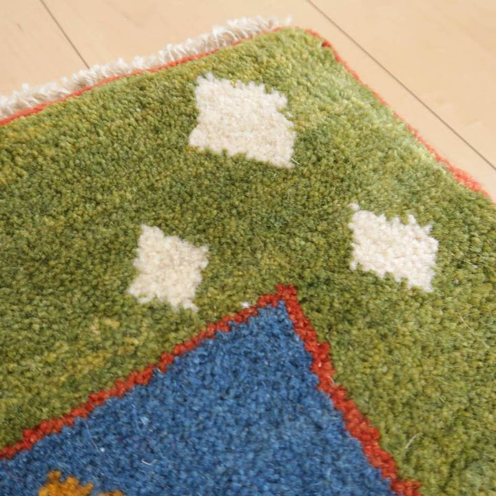 【セミオーダー受付中】  サイズ変更OK　カラー変更OK イラン　シラーズ産　ギャッベ 　（bm-10535）