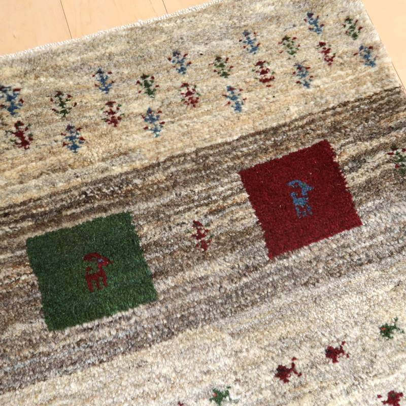 【セミオーダー受付中】  サイズ変更OK　カラー変更OK イラン　シラーズ産　ギャッベ 　（bm-10562）