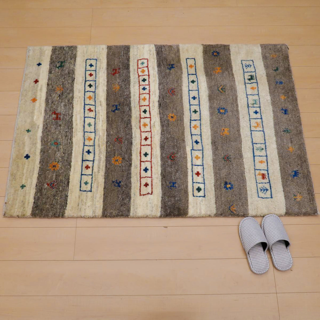 【セミオーダー受付中】  サイズ変更OK　カラー変更OK イラン　シラーズ産　ギャッベ 　（bm-11668）