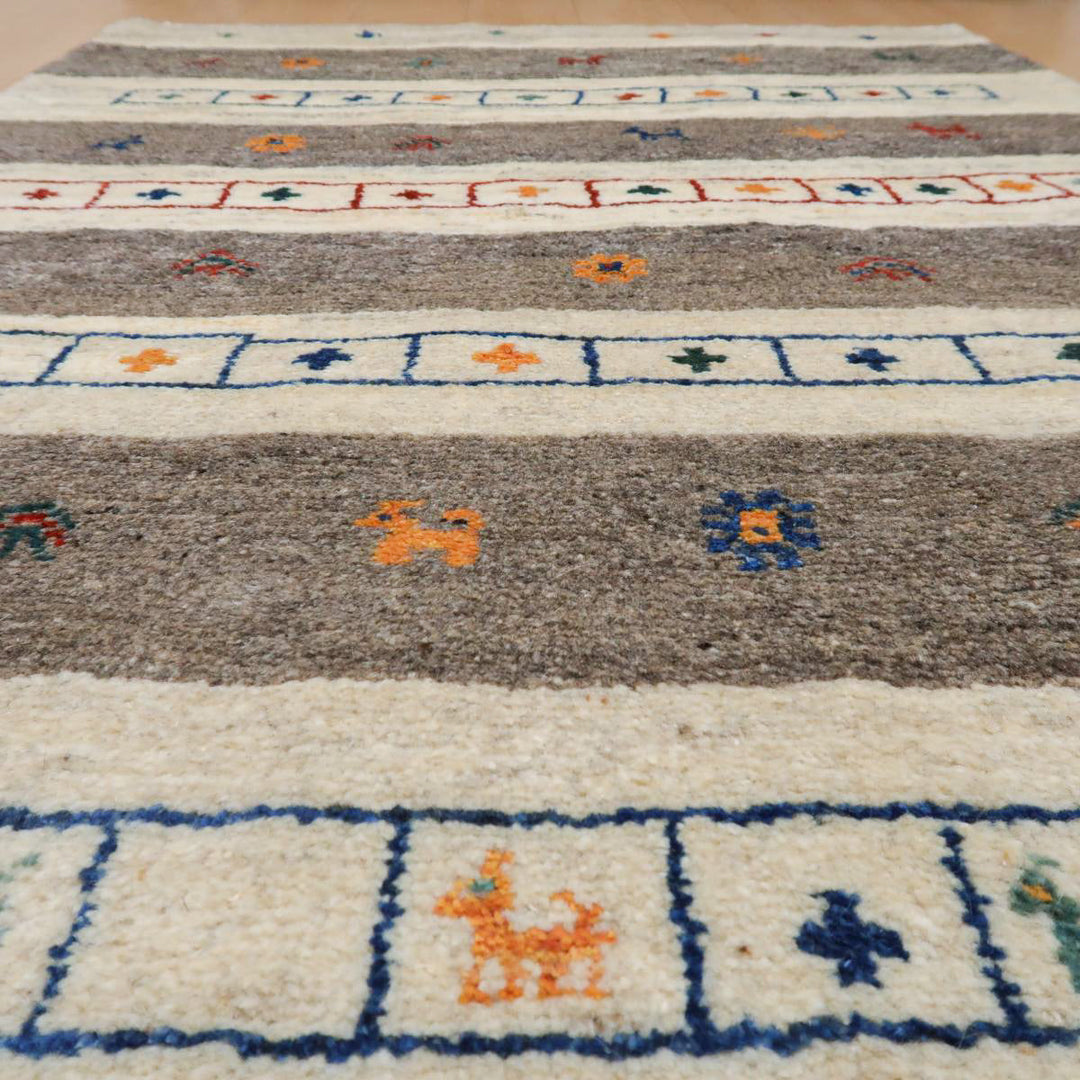 【セミオーダー受付中】  サイズ変更OK　カラー変更OK イラン　シラーズ産　ギャッベ 　（bm-11668）