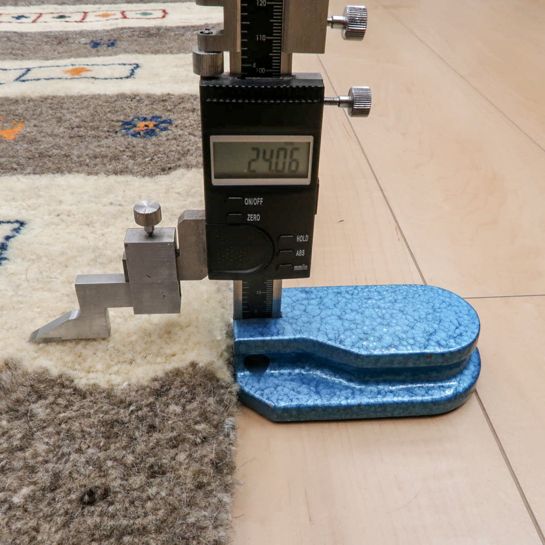 【セミオーダー受付中】  サイズ変更OK　カラー変更OK イラン　シラーズ産　ギャッベ 　（bm-11668）