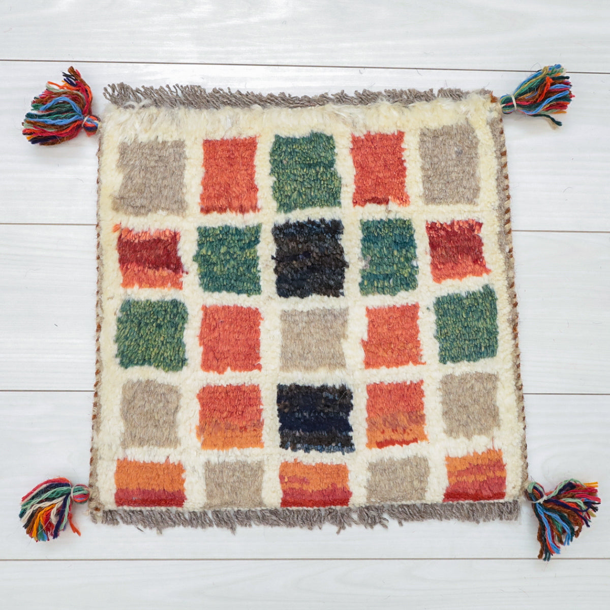 ギャッベ,座布団サイズ,37×39cm,カラフルスクエア,手織り,ウール