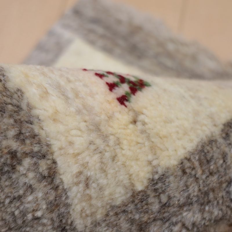 ギャッベ（ギャベ）ラティーフ　44×39cm（BP-12996）