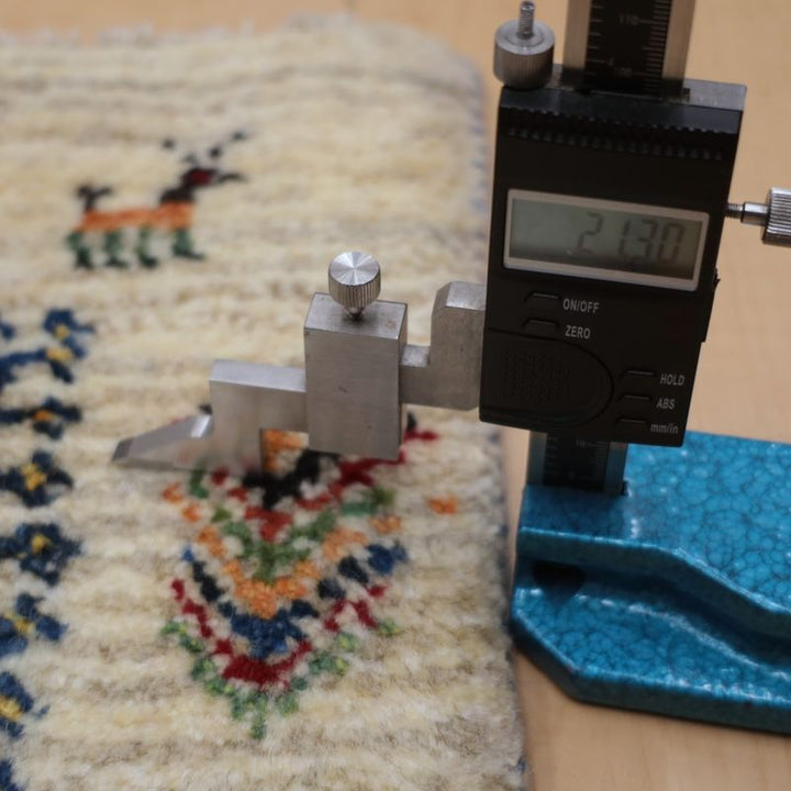 ギャッベ（ギャベ）ラティーフ　36×43cm（BP-13002）