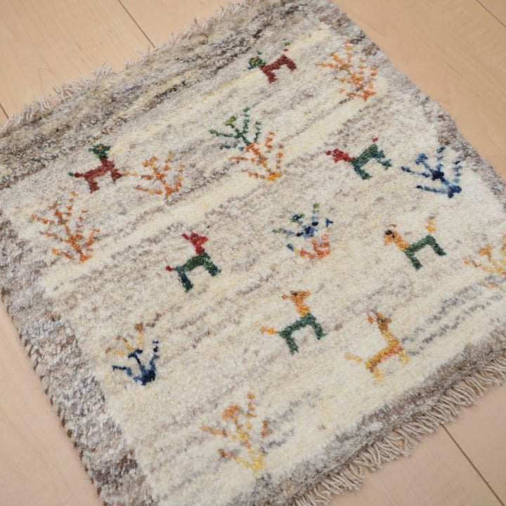 ギャッベ（ギャベ）ラティーフ　39×40cm（BP-13004）