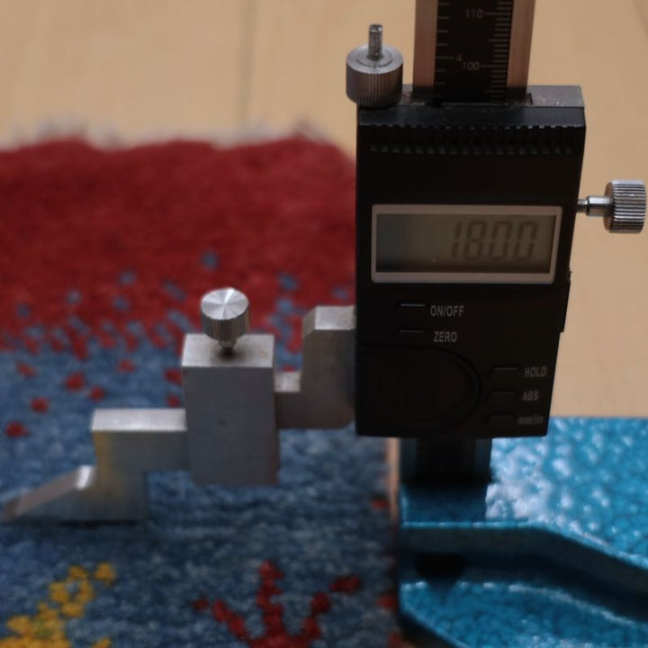 ギャッベ（ギャベ）ラティーフ　40×43cm（BP-13015）