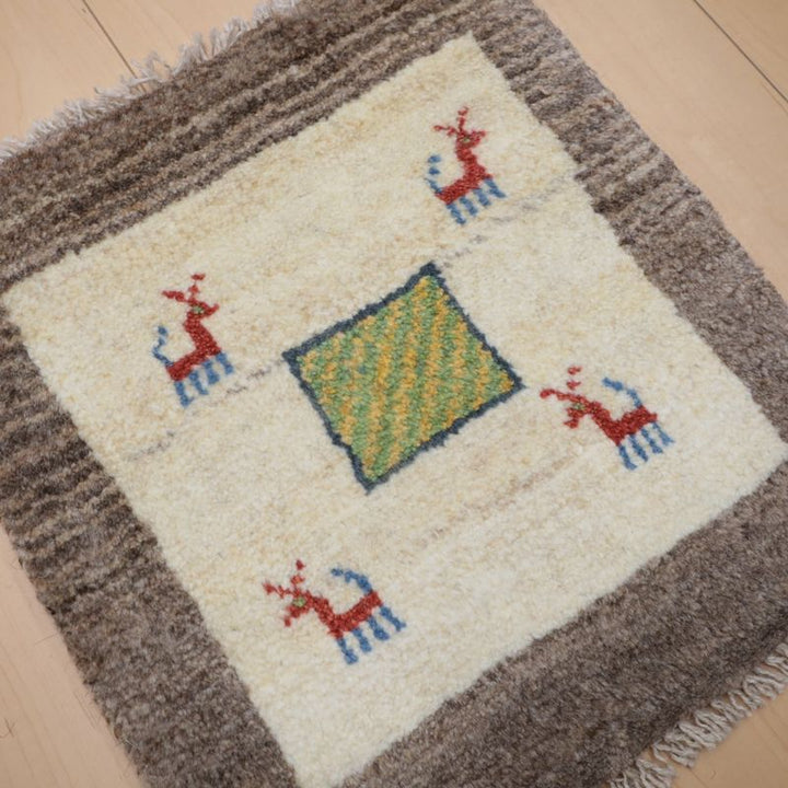 ギャッベ（ギャベ）ラティーフ　42×39cm（BP-13018）