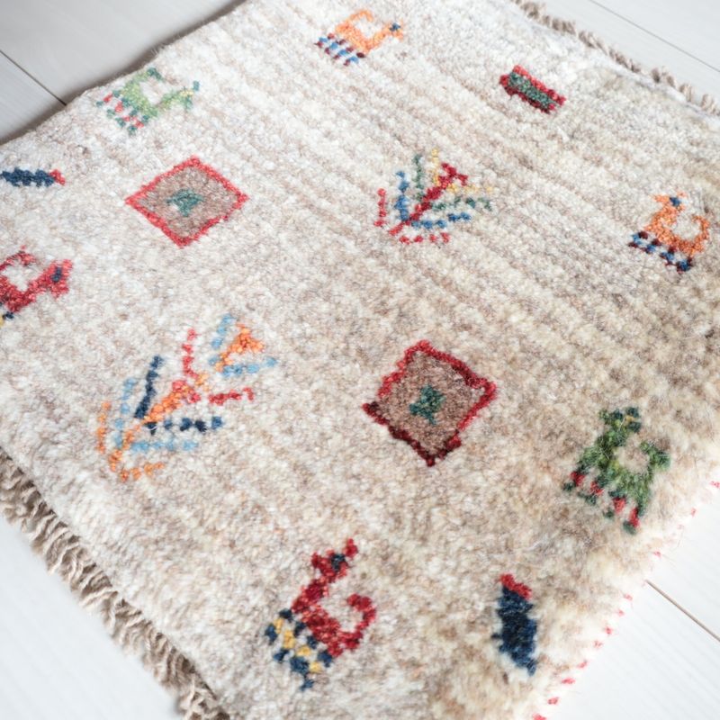 ギャッベ（ギャベ）ラティーフ　41×39cm（BP-13048）