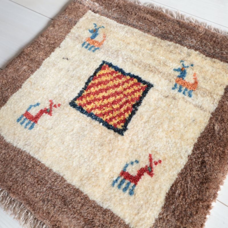 ギャッベ（ギャベ）ラティーフ　42×40cm（BP-13053）