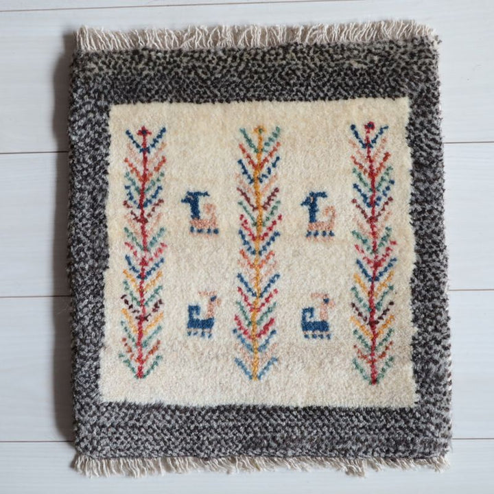 ギャッベ（ギャベ）ラティーフ　42×39cm（BP-13058）