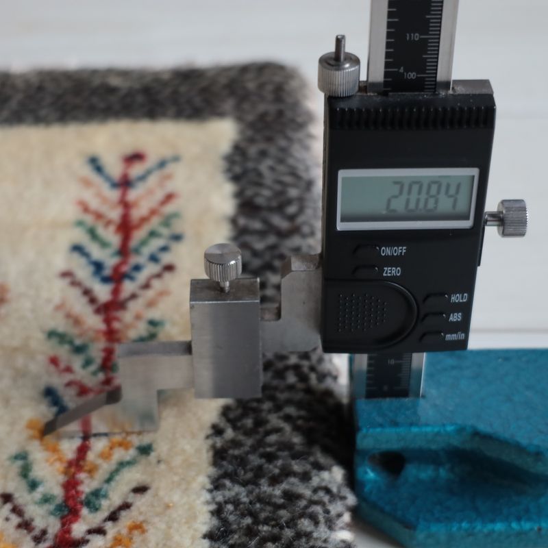 ギャッベ（ギャベ）ラティーフ　42×39cm（BP-13058）