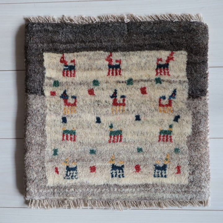 ギャッベ（ギャベ）ラティーフ　38×40cm（BP-13060）