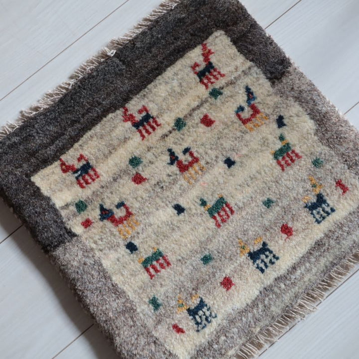 ギャッベ（ギャベ）ラティーフ　38×40cm（BP-13060）