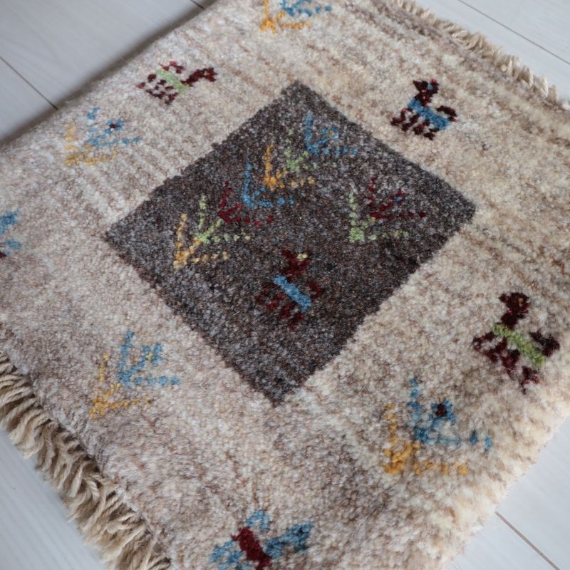 ギャッベ（ギャベ）ラティーフ　39×40cm（BP-13061）